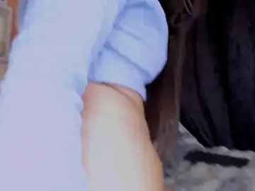 Stripchat Watch Live Sex Cams of CamilaaRosseX