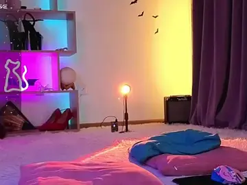 Stripchat Adult Webcams of Inchcaser_