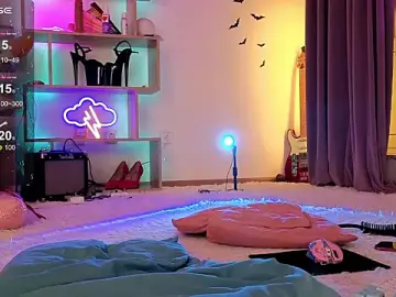 Stripchat Free Porn Cam of Inchcaser_