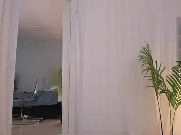 Stripchat Sex Cam of Lia_Sweett_
