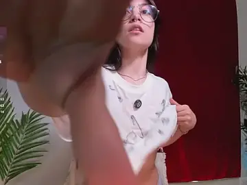Stripchat Free Porn Cam of Lia_Sweett_