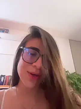 Stripchat Live Sex Cam of MariaIsabella8