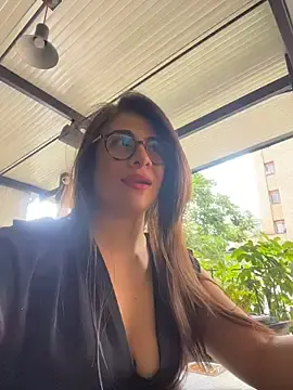 Stripchat Watch Live Sex Cams of MariaIsabella8