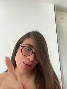 Stripchat Adult Webcams of MariaIsabella8