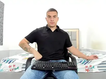 Stripchat Adult Webcams of simookeler