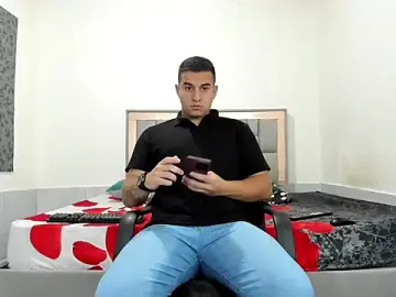 Stripchat Free Porn Cam of simookeler