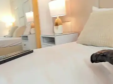 Stripchat Live Porn of AntoniaRoss_