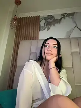 Stripchat Sex Cam of Emily_Trujillo