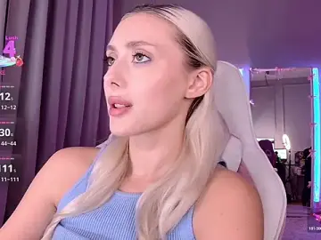 Stripchat Live Porn of LoryWood
