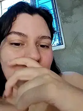 Stripchat Nude Webcam of ariana_d20