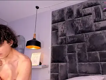 Stripchat Adult Video Chat of juliie_star