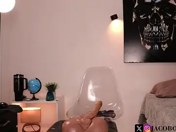 Stripchat Adult Webcam of Jaycobortiz_