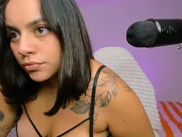 Stripchat Live Sex of susy_angel