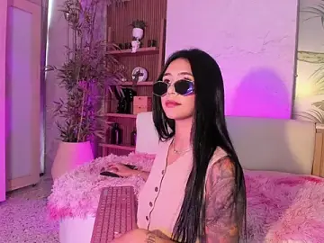 Stripchat Adult Webcam of AntonellaRossi