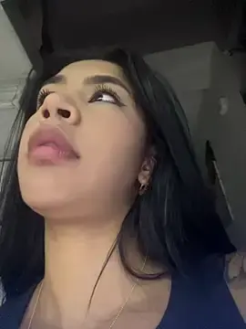 Stripchat Live Sex Cam of AntonellaRossi