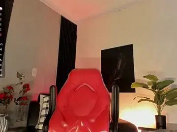 Stripchat Adult Webcams of DannSmmith