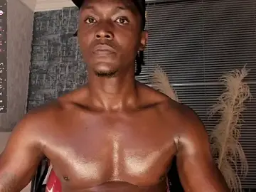 Stripchat Adult Webcam of DannSmmith