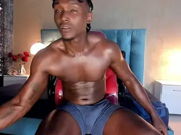 Stripchat Free Live Porn of DannSmmith