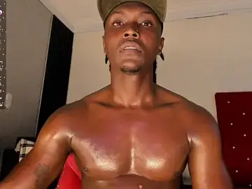 Stripchat Free Porn Cam of DannSmmith