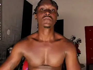 Stripchat Adult Webcams of DannSmmith