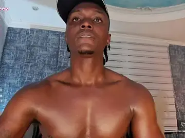 Stripchat Adult Webcam of DannSmmith