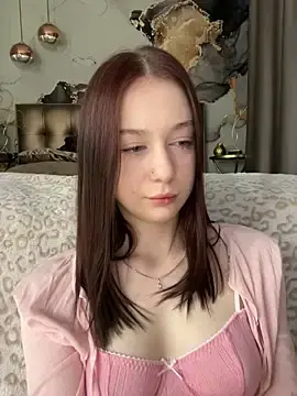Stripchat Free Live Porn of MiraXS