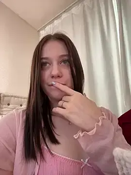 Stripchat Free Live Porn of MiraXS
