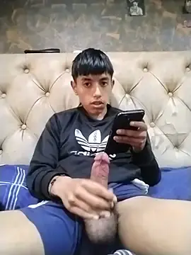 Stripchat Live Sex Cam of danuel23