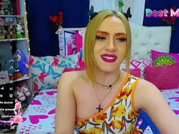 Stripchat Live Sex Cam of golden_girl01