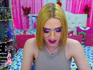 Stripchat Live Sex Cam of golden_girl01