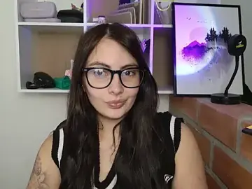 Stripchat Adult Webcams of lalawhitte
