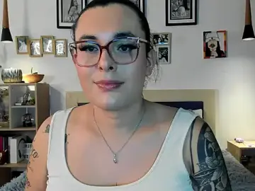 Stripchat Nude Webcam of naty_pink