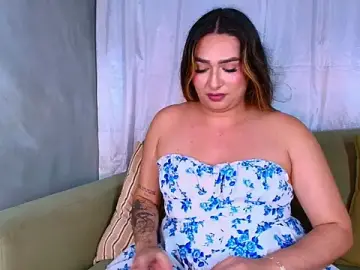 Stripchat Live Sex Cam of ISABELLASSMITH