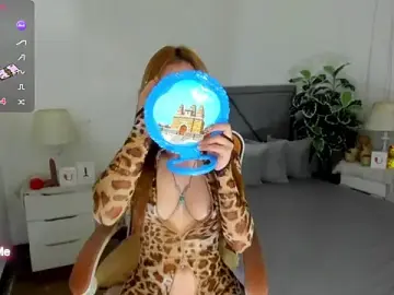 Stripchat Adult Video Chat of Queen_Cattleya69