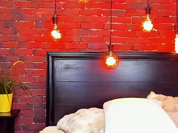 Stripchat Live Sex Cam of ChristynaRoss