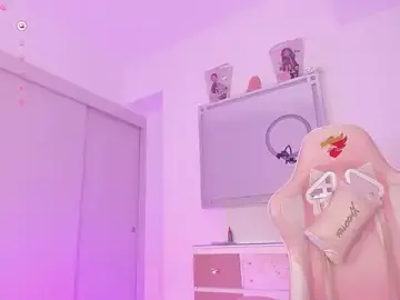 Stripchat Sex Cam of mia_yourmommy