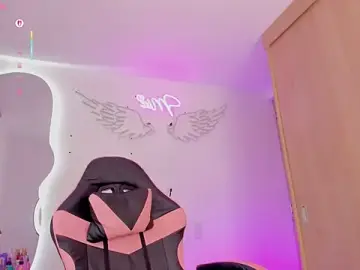 Stripchat Live Sex of mia_yourmommy