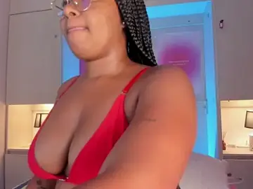 Stripchat Sex Cam of tamaraa_smiith