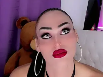 Stripchat Live Sex Cam of amal_baddell