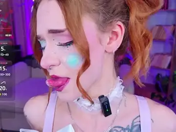 Stripchat Live Sex Cam of Adetta