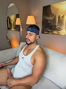 Stripchat Free Porn Cam of ApoloMakris