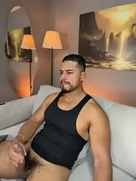 Stripchat Live Sex Cam of ApoloMakris