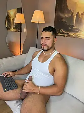 Stripchat Live Sex of ApoloMakris