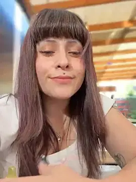 Stripchat Nude Webcam of Renooh