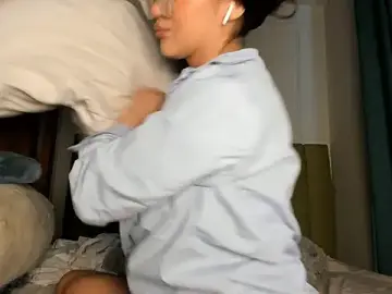 Stripchat Live Sex Cam of sally_009