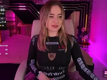 Stripchat Free Live Porn of ArolinaNight