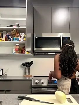 Stripchat Sex Cam of Your_Paris