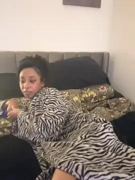 Stripchat Adult Video Chat of Your_Paris