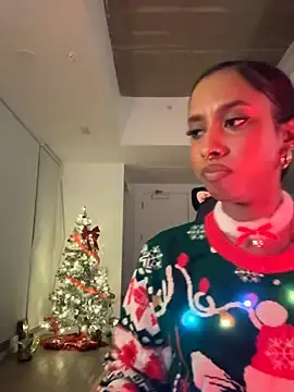 Stripchat Watch Live Sex Cams of Your_Paris