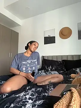 Stripchat Live Sex of Your_Paris